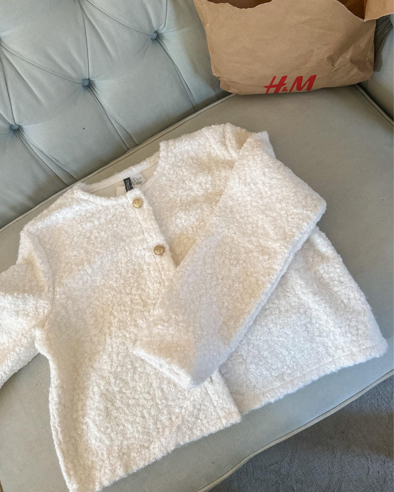 The cutest boucle cardigan arrived today from H&M. Feels so good, and looks much more expensive than it is! Now just waiting for my other Spring goodies! 🌸

#LTKFindsUnder50 #LTKFindsUnder100 #LTKStyleTip