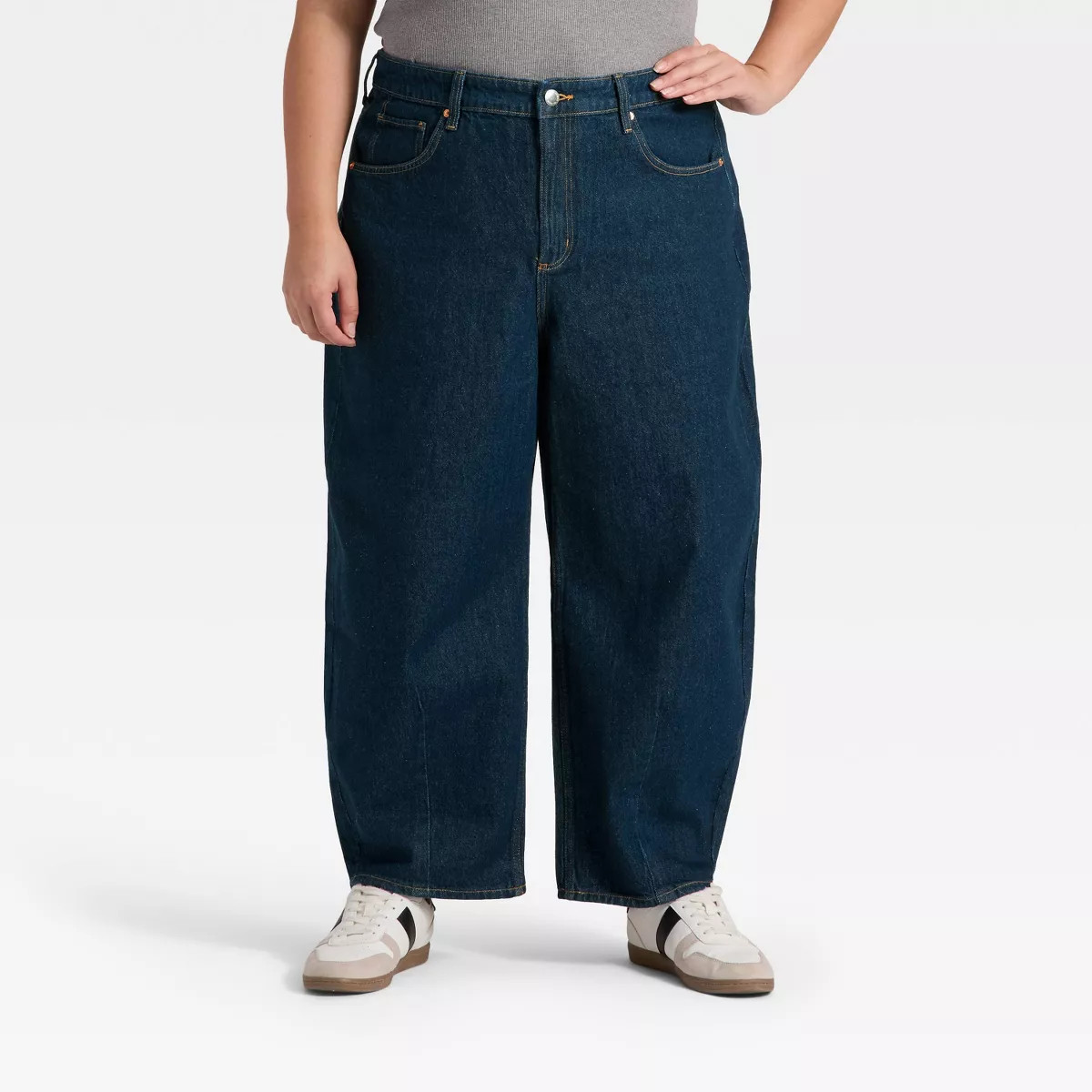 Women's High-Rise Easy Barrel Ankle Jeans - Universal Thread™ Black Wash 14 Long | Target