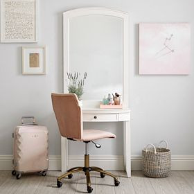 Hampton Vanity Desk (30") | Pottery Barn Teen