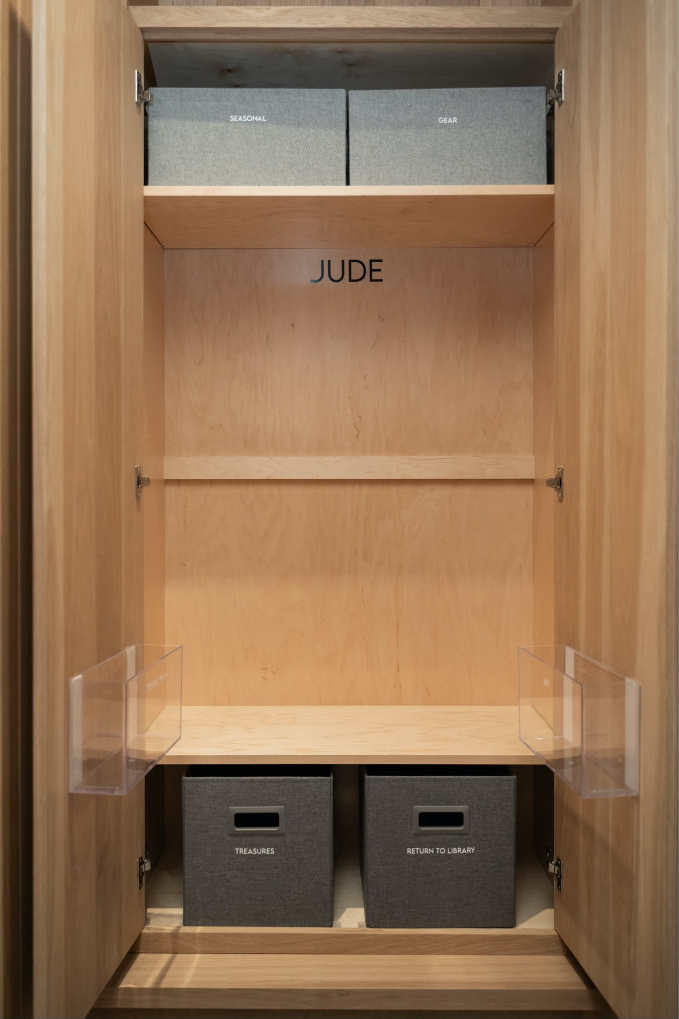 Seasonal and gear specific baskets is the key to keeping a mudroom organized!

#LTKHome