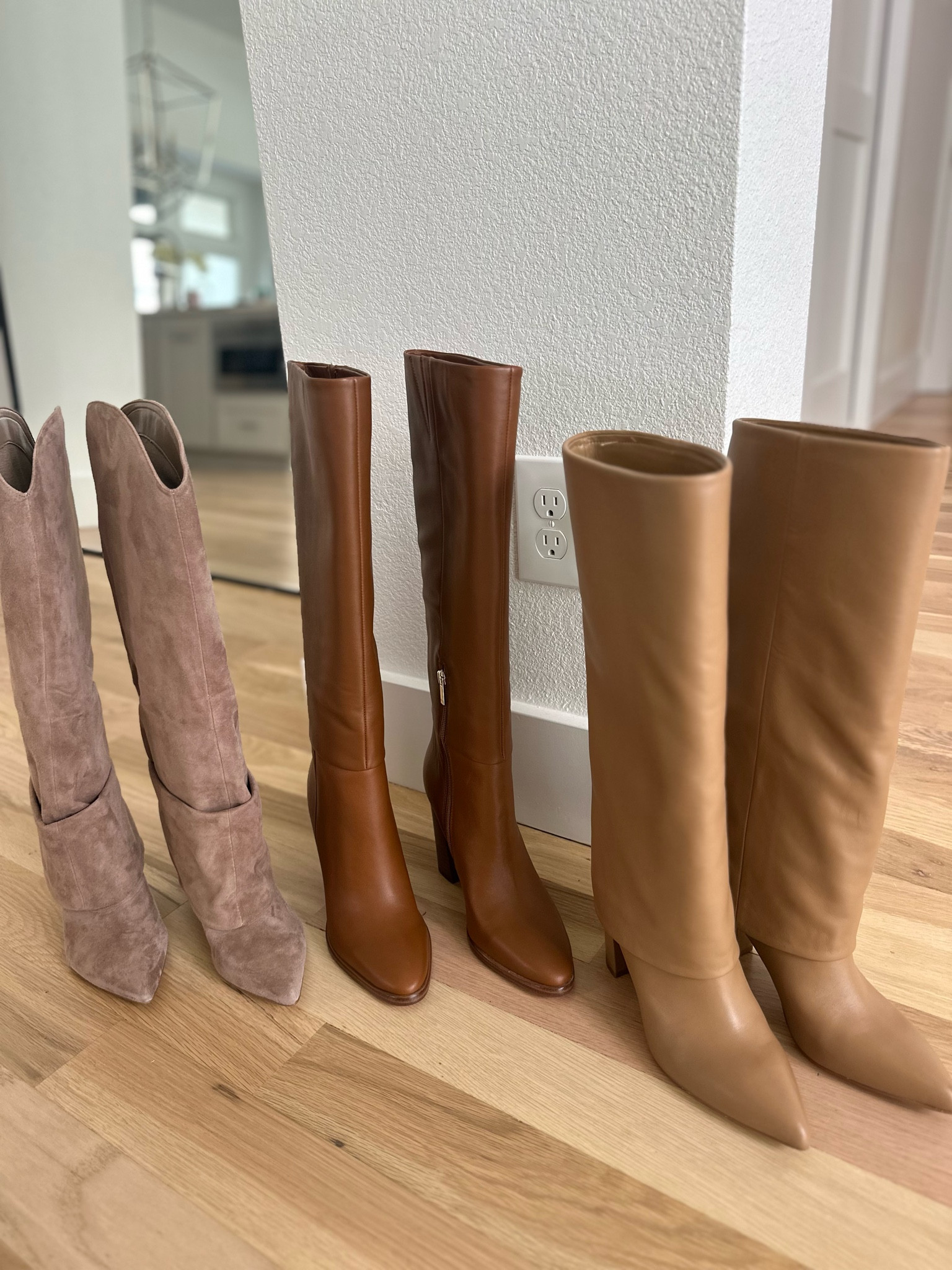 Petite friendly neutral boots size 7 code belbel20

#LTKFindsUnder50 #LTKShoeCrush #LTKFindsUnder100