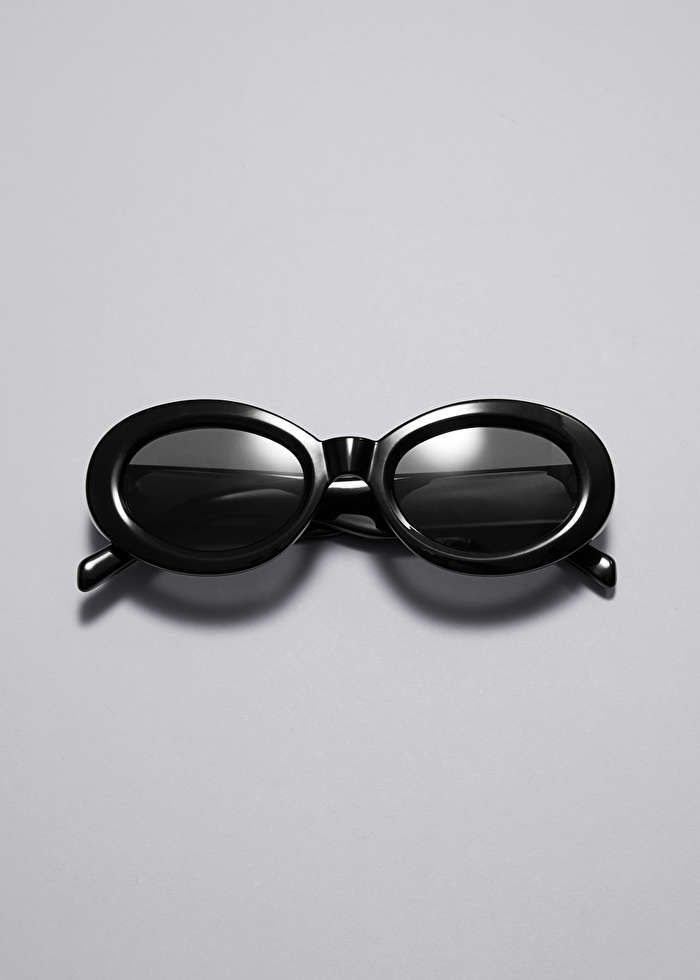 Ovale Sonnenbrille | & Other Stories (DE + FR)