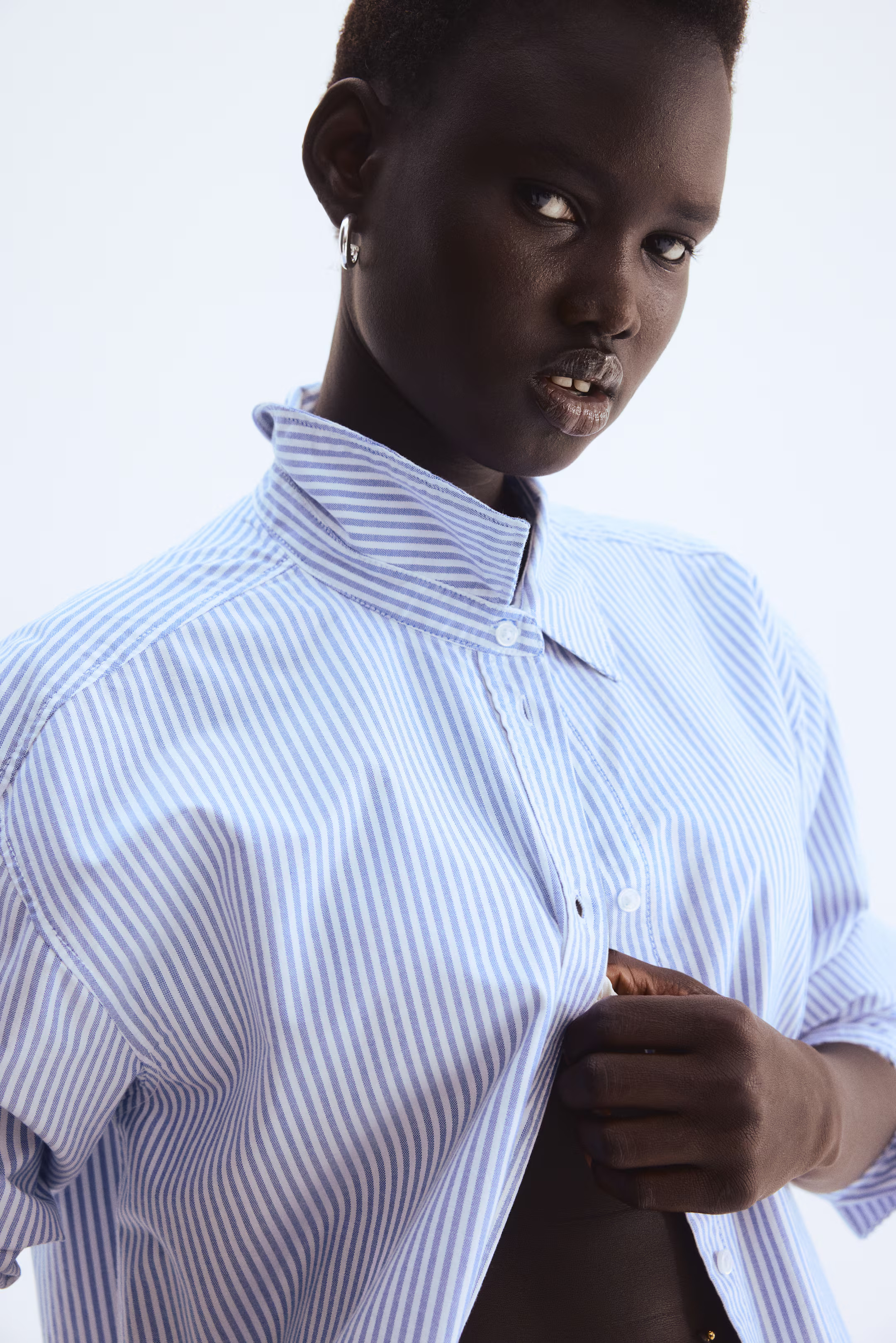 Oxford shirt | H&M (UK, MY, IN, SG, PH, TW, HK)