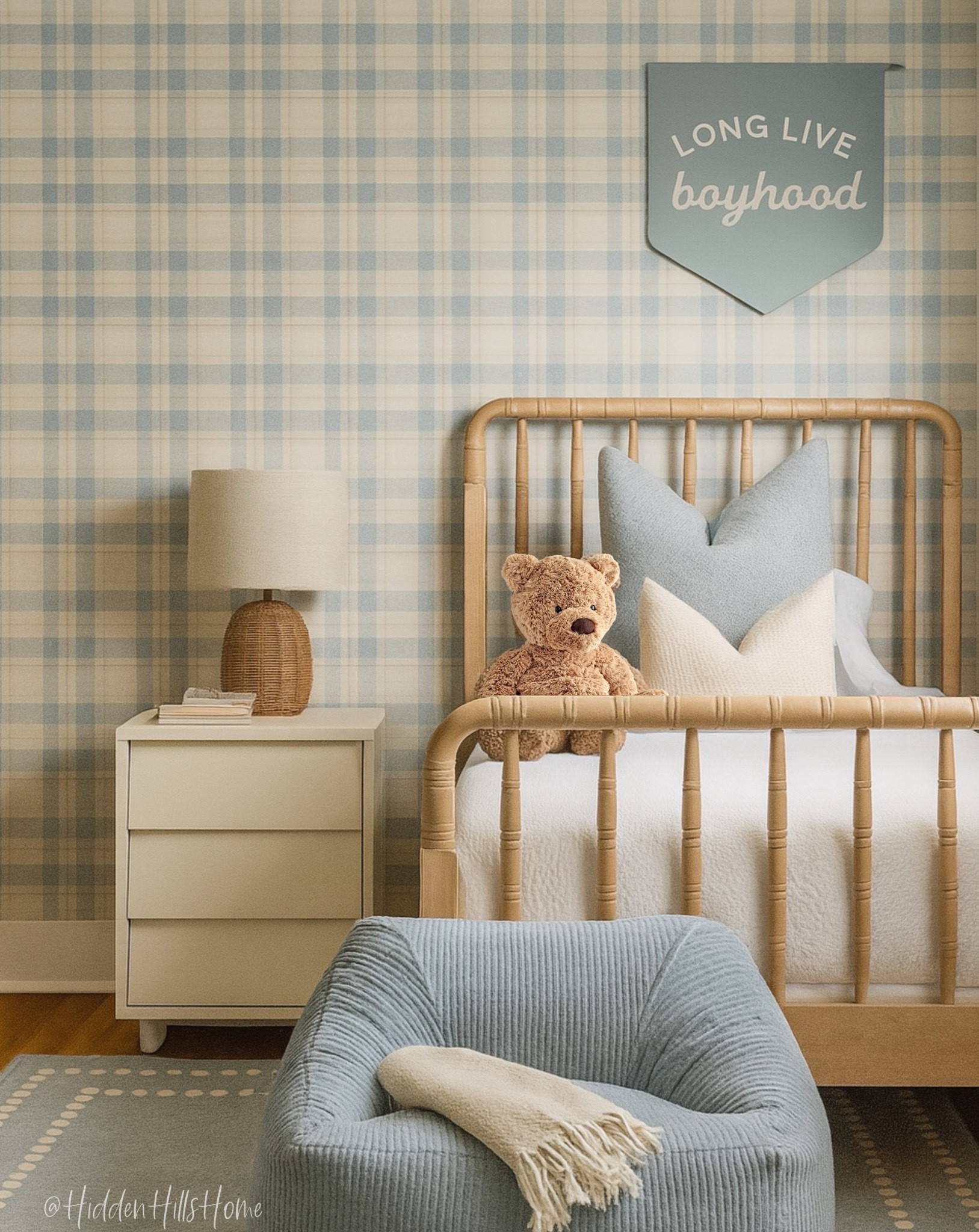 Boys room design, kids bedroom, little boys bedroom design ideas, plaid wallpaper for boys room #boysroom

#LTKHome #LTKSaleAlert #LTKKids