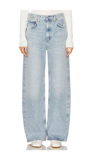 AGOLDE Low Curve Wide Leg Jeans in Force - Denim-Light. Size 26 | Revolve Clothing (Global)