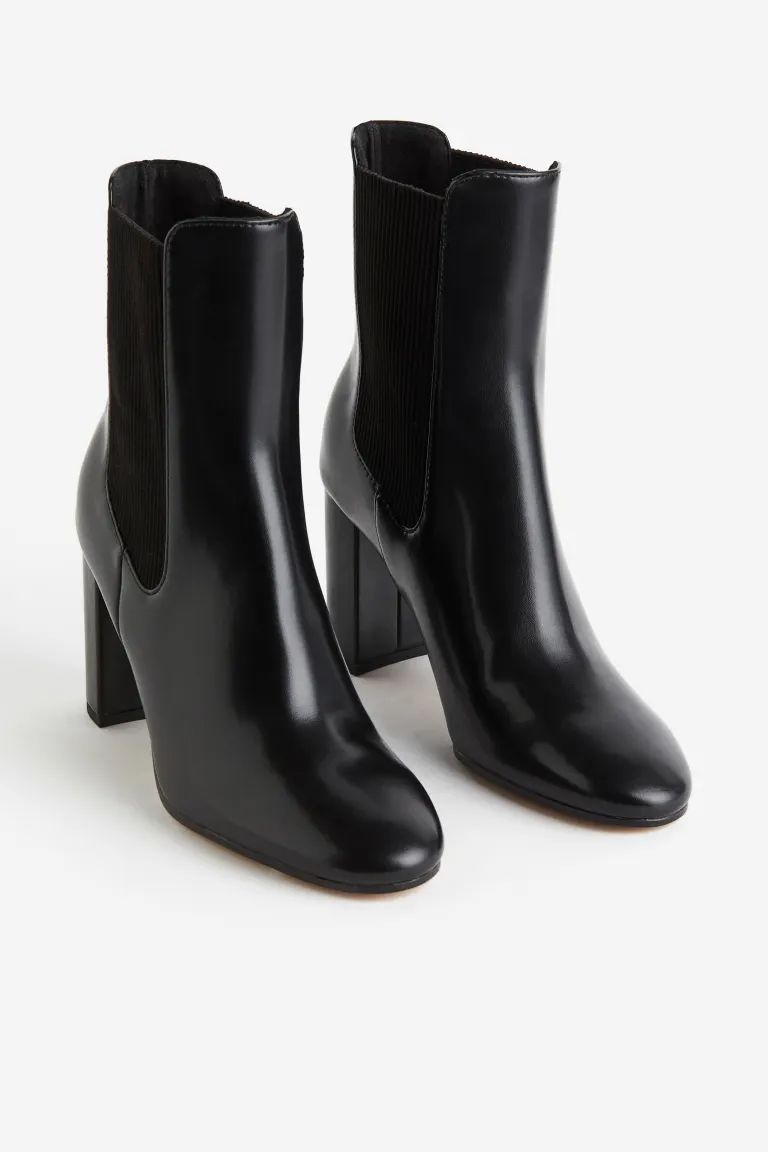 Chelsea Boots with Heel - Black - Ladies | H&M US | H&M (US)