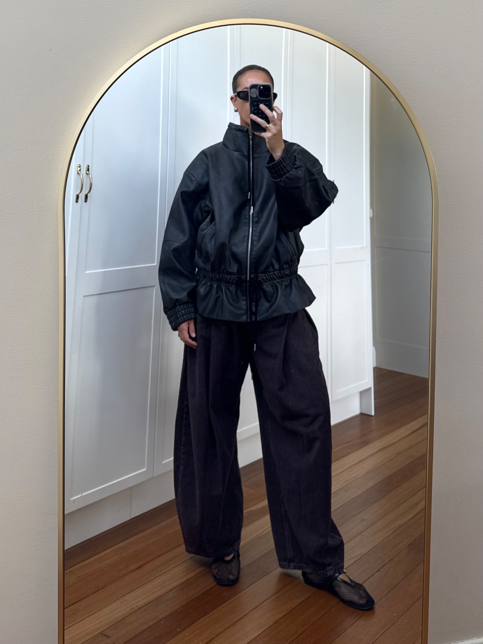 ASOS HAUL ❤️
Jacket: size M
Button up shirts: all size 12
Zip back sport bra: size 10
Double layer sport bra: size 12
Blazer: size 8