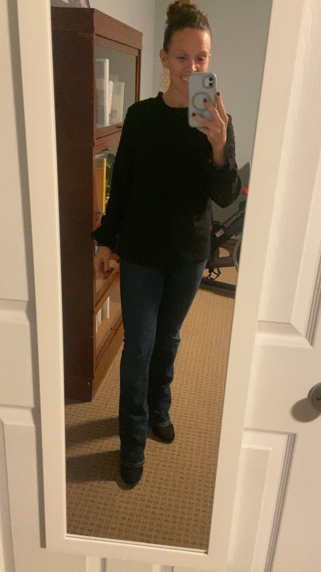 Jeans - on sale, I’ve been loving wearing these with boots for a more dressier look 


#jeanssale #americaneagle #LTKVideo #businesscasual #LTKU #LTKOver40 




#LTKStyleTip #LTKSaleAlert #LTKFindsUnder50