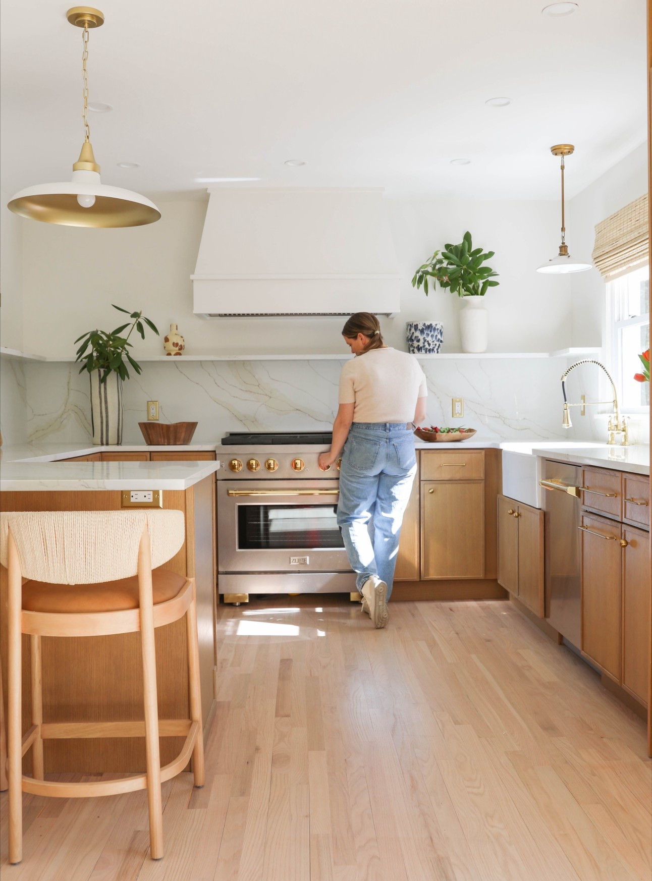 This kitchen is what I mean when I say I like neutral, not boring. Shop the bar stools, light fixtures & more here  
 