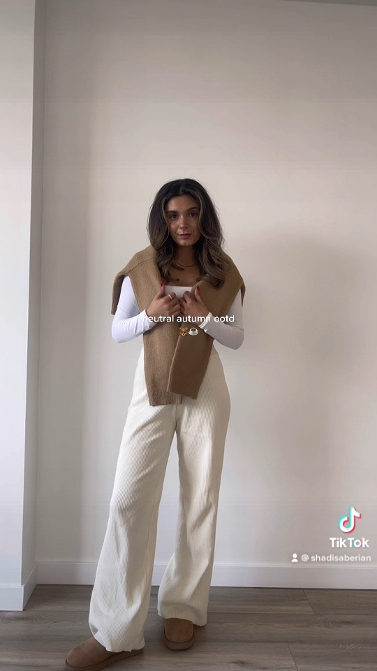 Neutral autumn outfit 🍂 

#LTKunder50 #LTKSeasonal #LTKstyletip