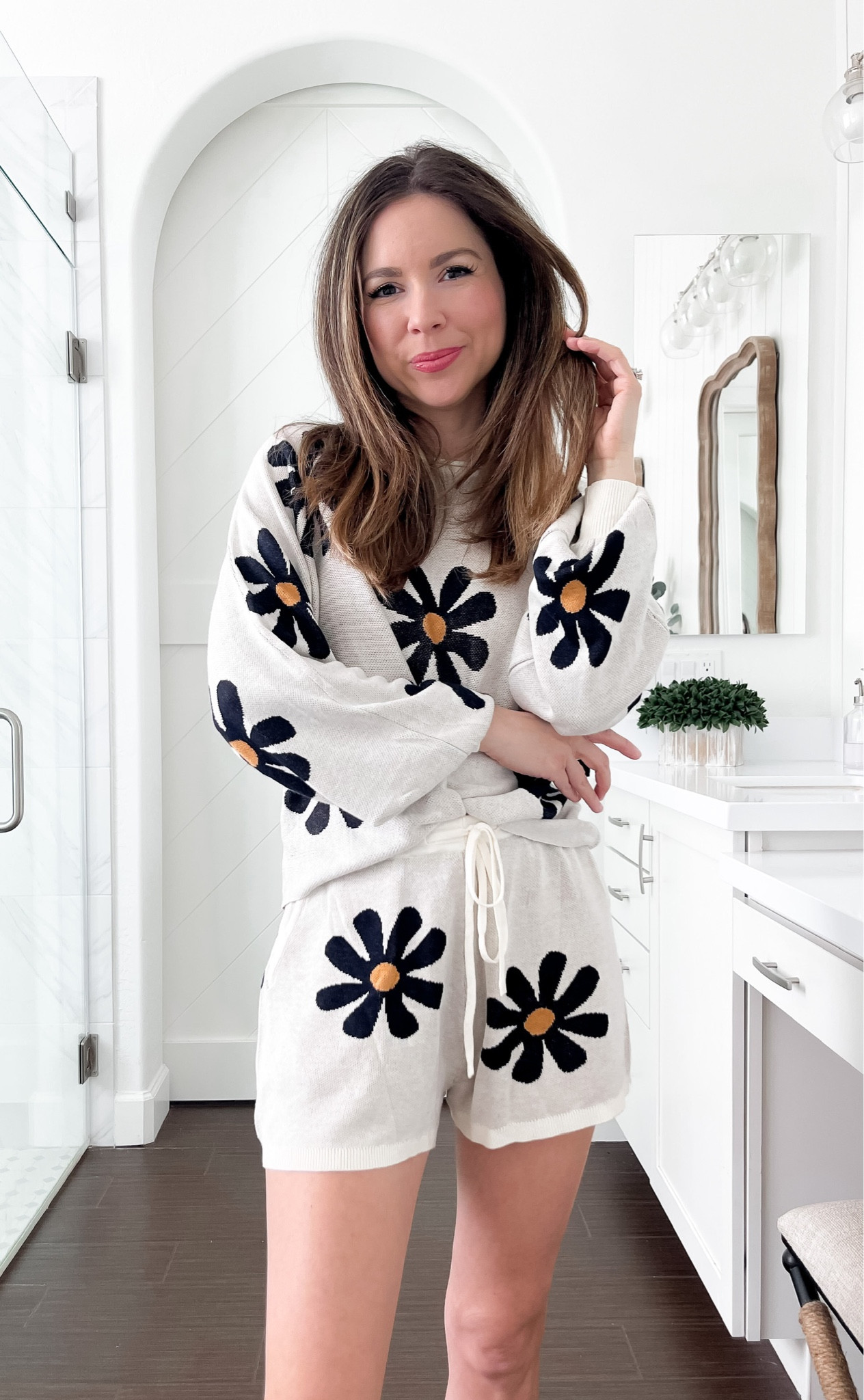 Floral lounge set from Amazon - Amazon Matching set - Prime day deal - petite styling - comfy outfit inspo - amazon sales - matching set ideas - lounge wear 

#LTKsalealert #LTKstyletip #LTKFind