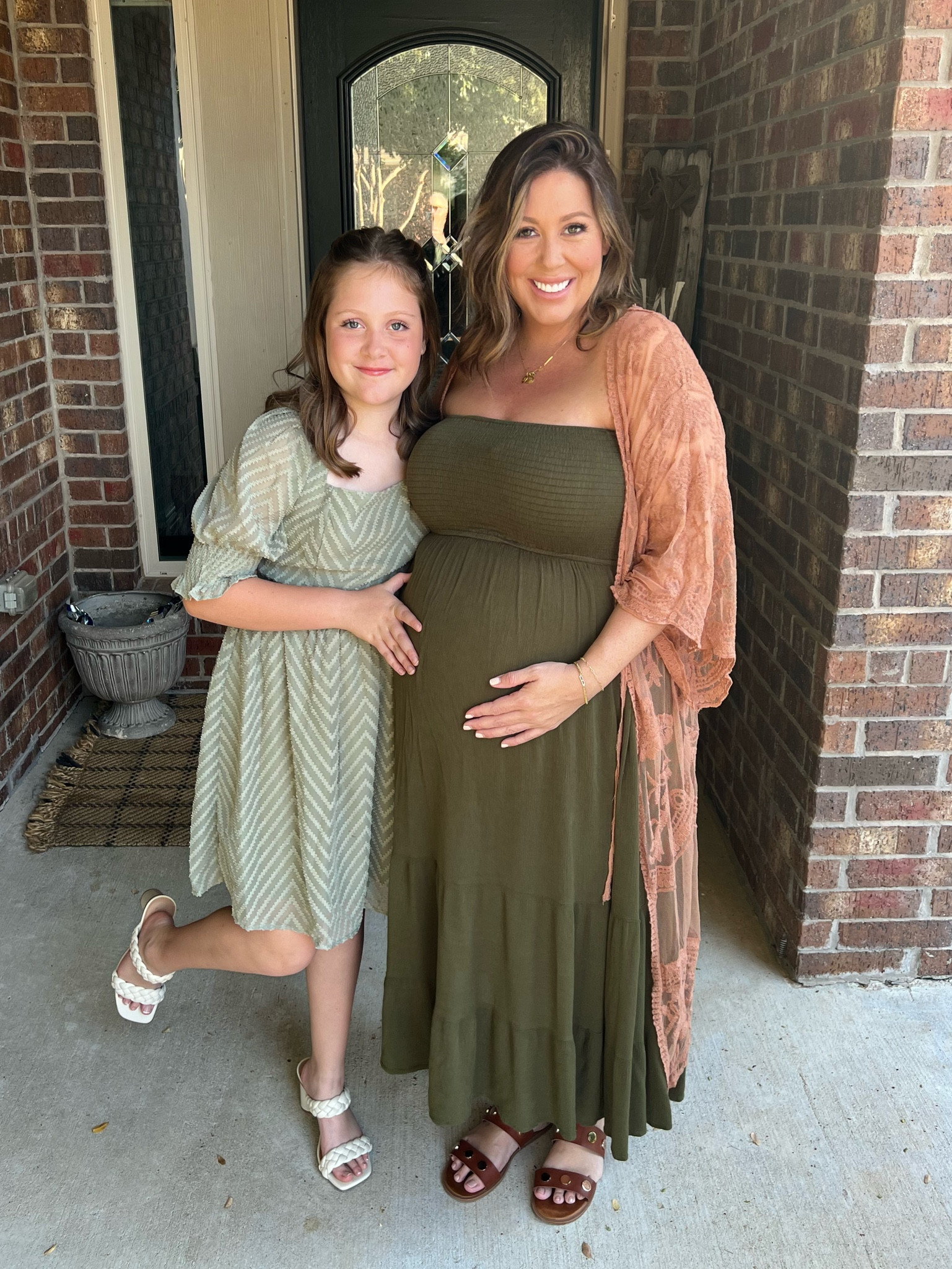Bump friendly maternity dress idea 

#LTKbump #LTKplussize #LTKbaby