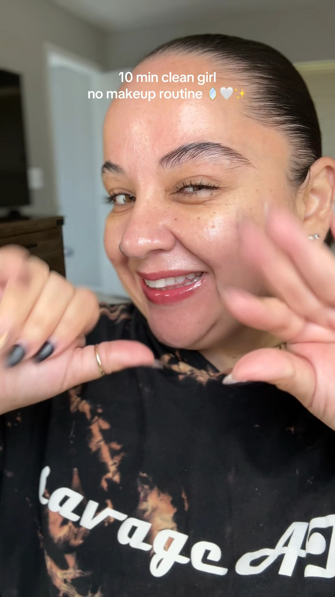 My 10-min everyday makeup ✨
Skin tint, gloss & mascara for the easiest glow. Shop my routine below 🤍


#LTKBeauty