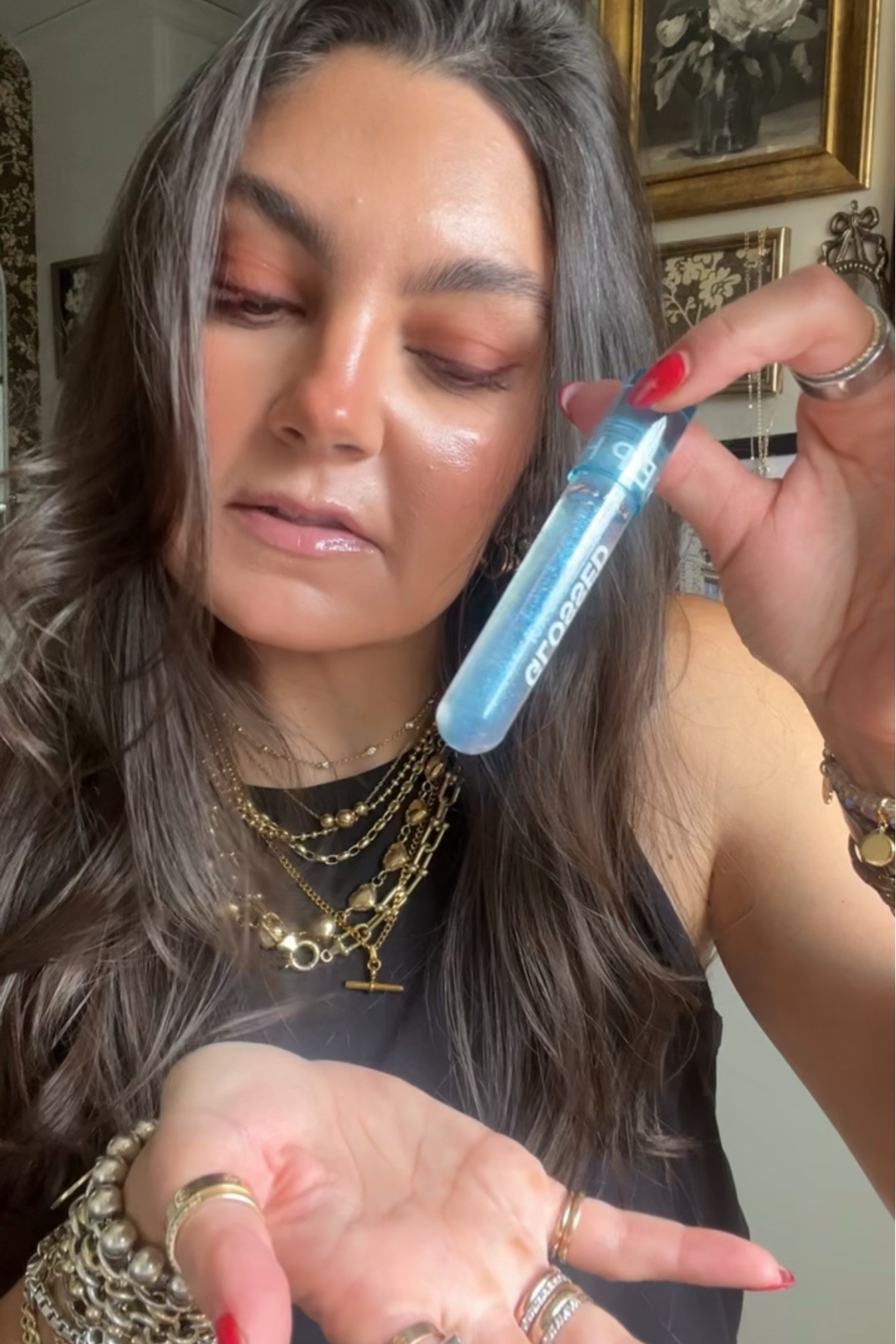 Icy blue lipgloss💙