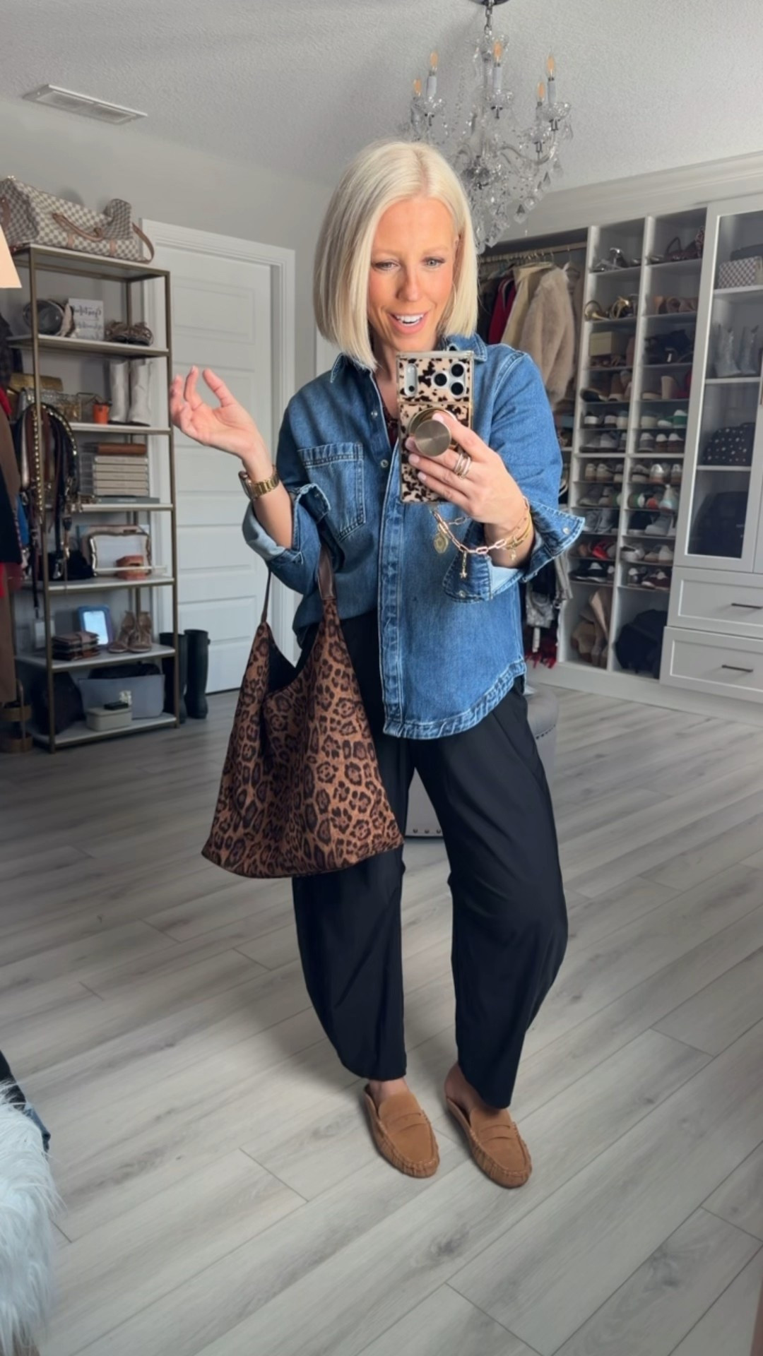 These pants are back!!!! There is a reason they have sold out multiple times and are a favorite around here!!!! 
⬇️⬇️⬇️
Pants size small (run big)
denim top medium


#LTKSaleAlert #LTKOver40 #LTKSeasonal