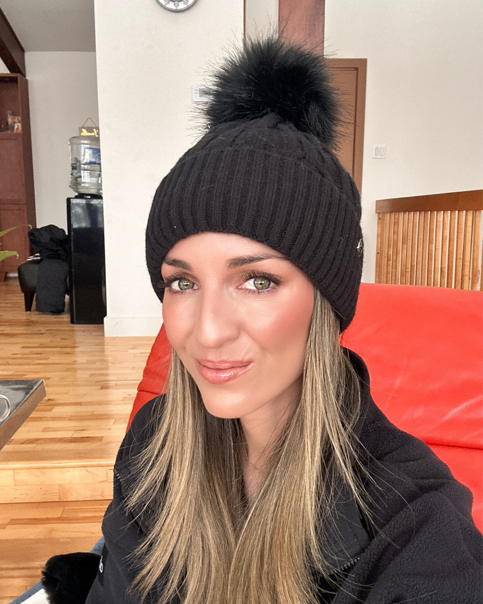 Loving my new makeup products! (And my new snow boots ❄️) Will report back on wear test! #comfytraveloutfit #cozytraveloutfit



#LTKTravel #LTKootd #LTKBeauty
