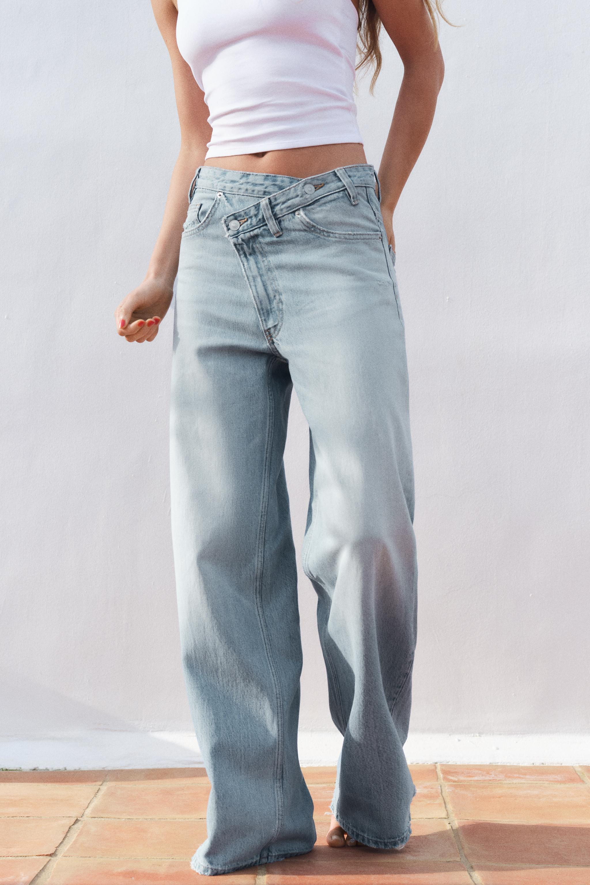 HIGH-WAIST WIDE-LEG TRF JEANS | Zara UK