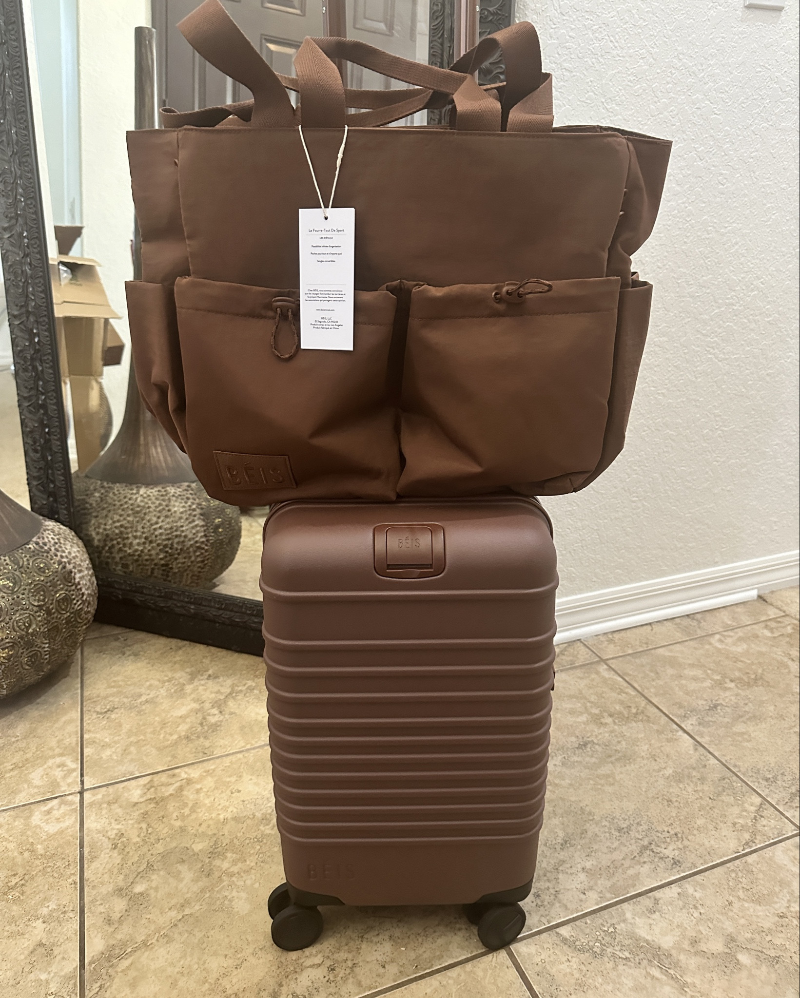 Beis Small Carry on Roller 