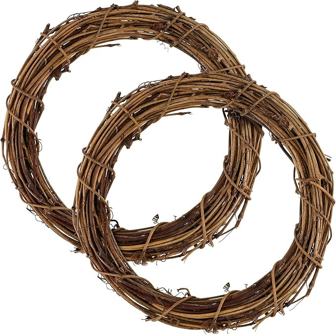 Amazon.com: Redbaker 2 Pieces Christmas Grapevine Wreath Natural Grapevine Wreaths Ring Vine Bran... | Amazon (US)
