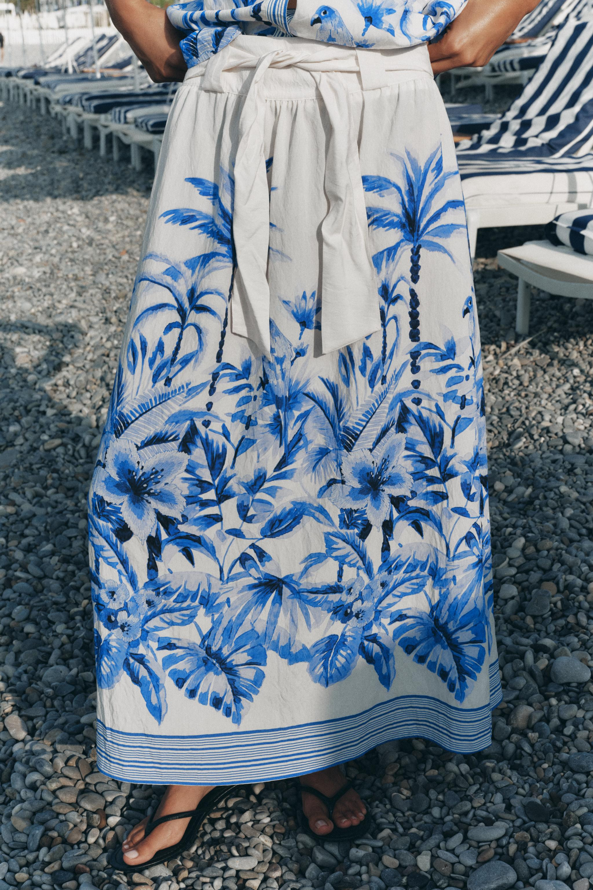 TROPICAL PRINT MIDI SKIRT | Zara UK