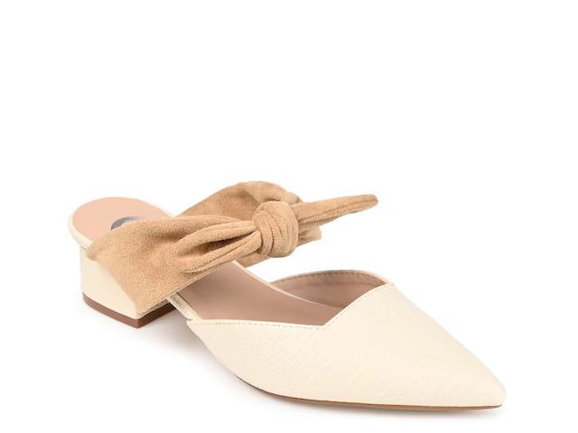 Journee Collection Melora Flat | DSW