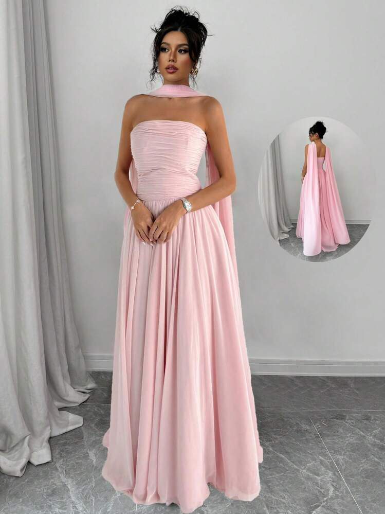 Elenzga 1pc Women Solid Color Halter Dress With Pleated Detail, Elegant Sleeveless Long Dress Maxi Women Outfit | SHEIN