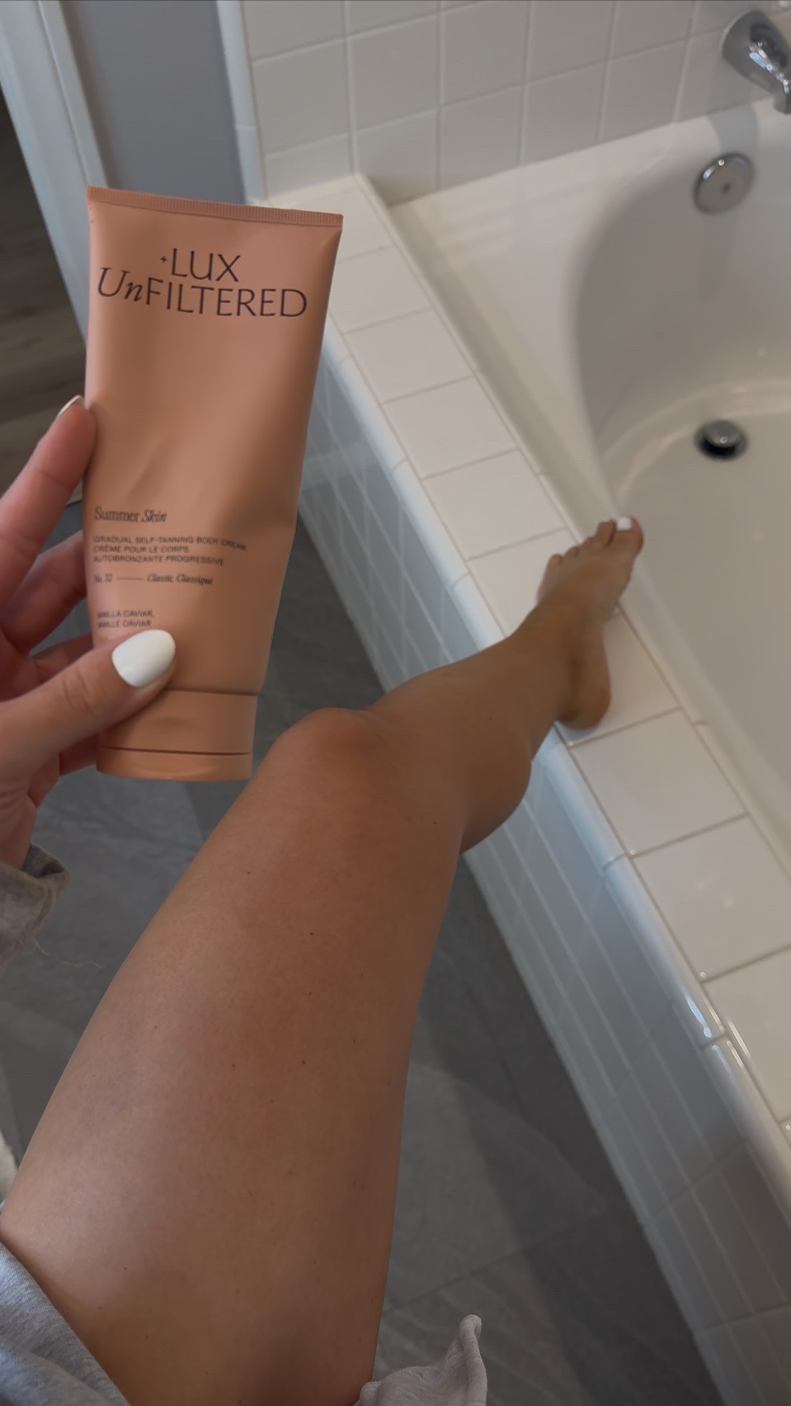 Obsessed with this self tanner! 

#LTKBeauty #LTKmomlife #LTKmorningroutine