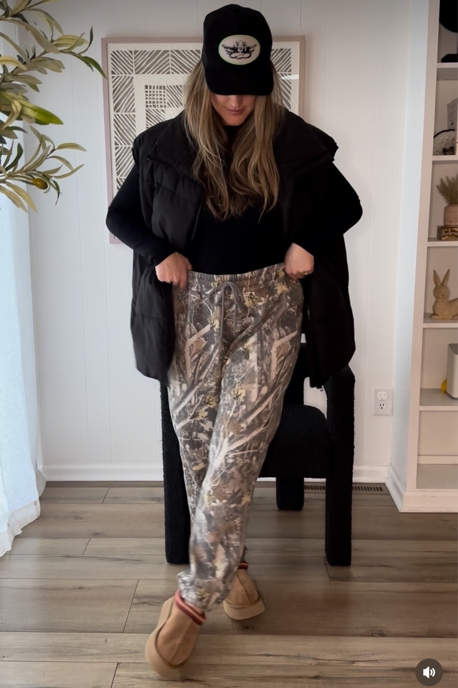 Causal monday fit ☔️