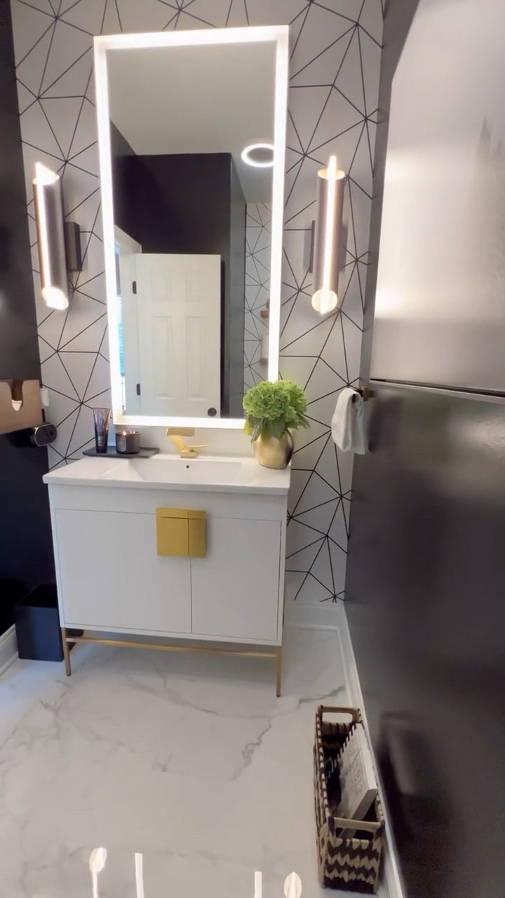 Moody powder bathroom vibes 🫶🏾

#LTKSaleAlert #LTKHome