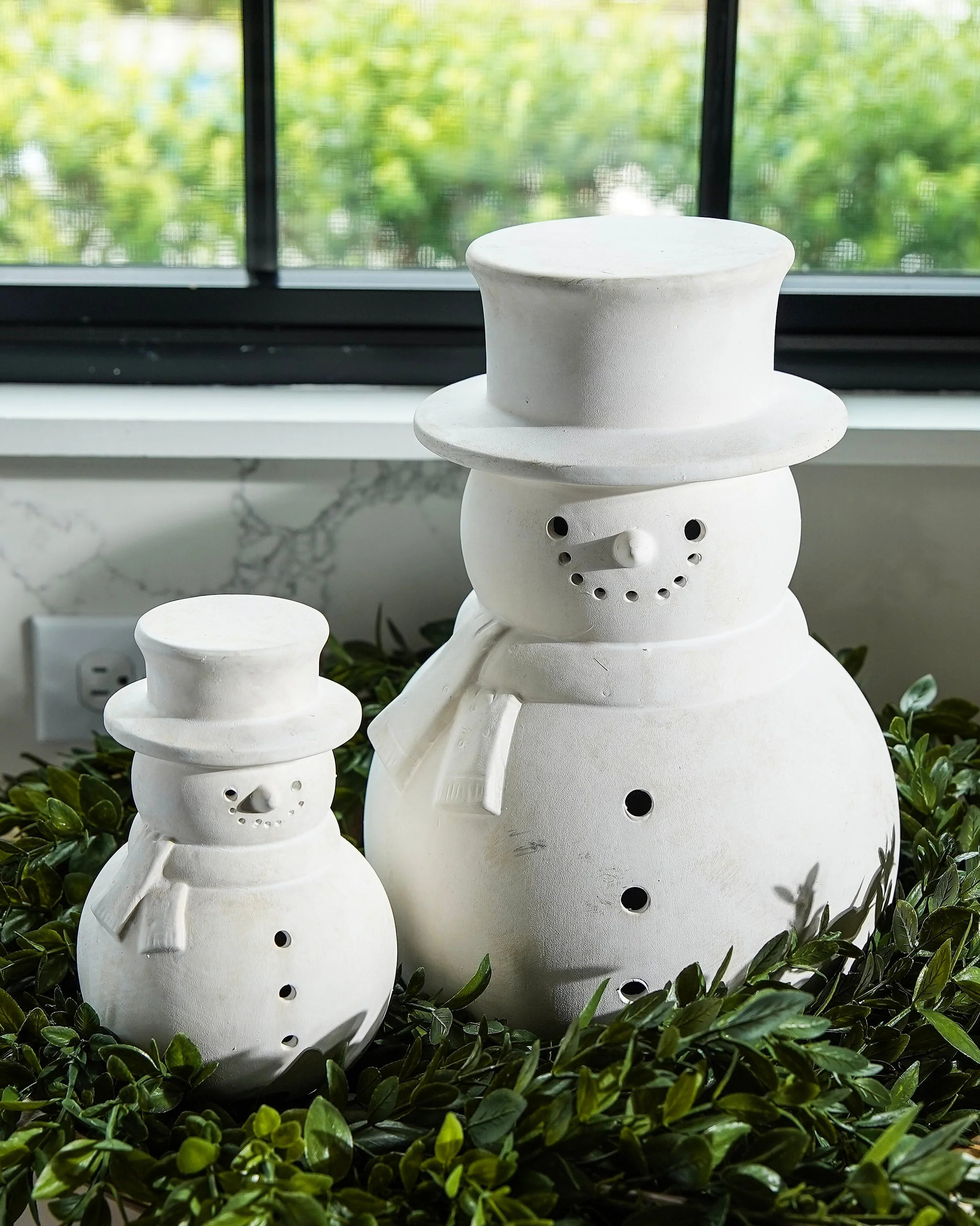 Aged Terracotta Snowman | MJHome