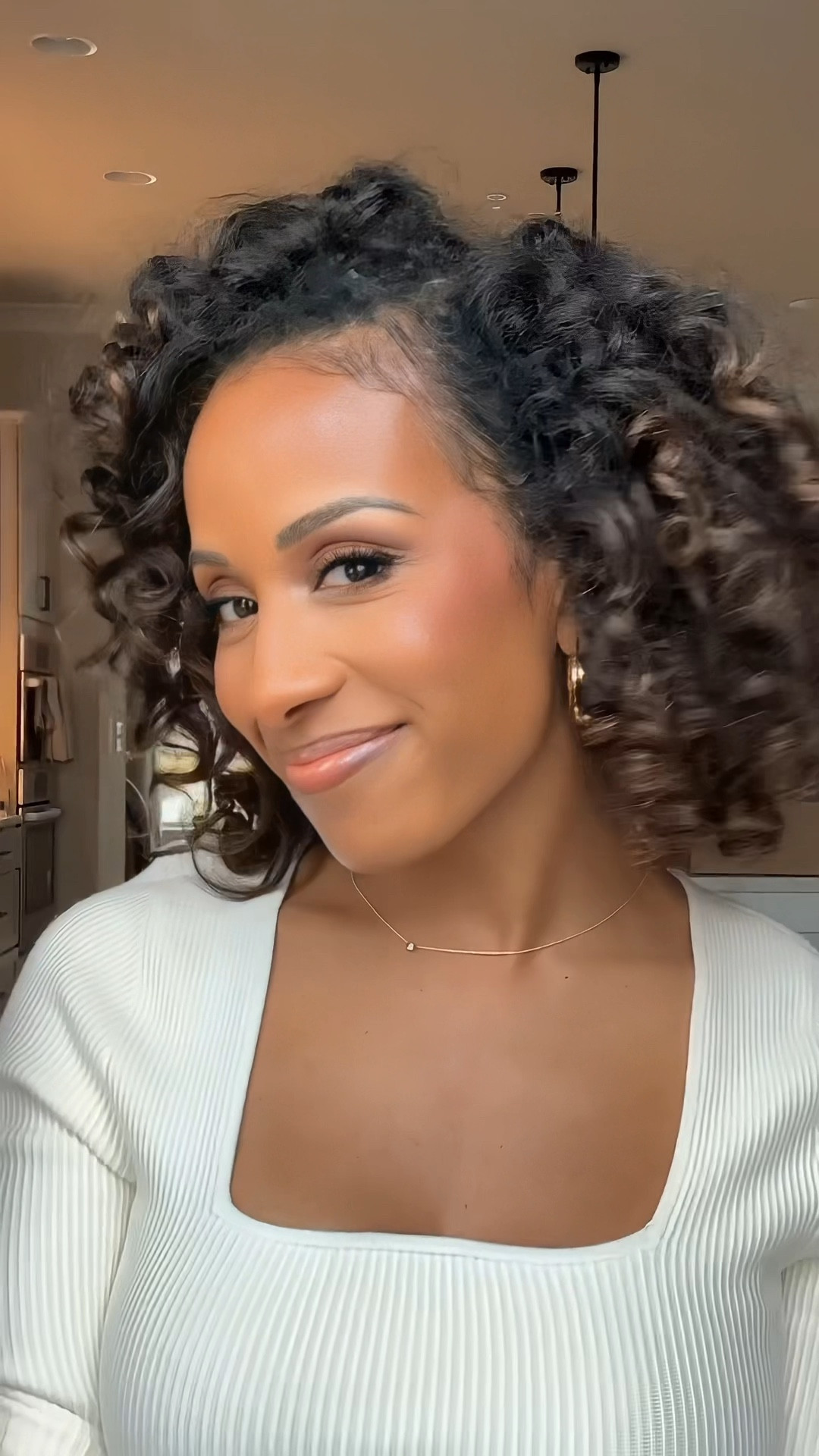 Trying a new palette for the fall. What do we think?! 

#LTKVideo #LTKGiftGuide #LTKbeauty