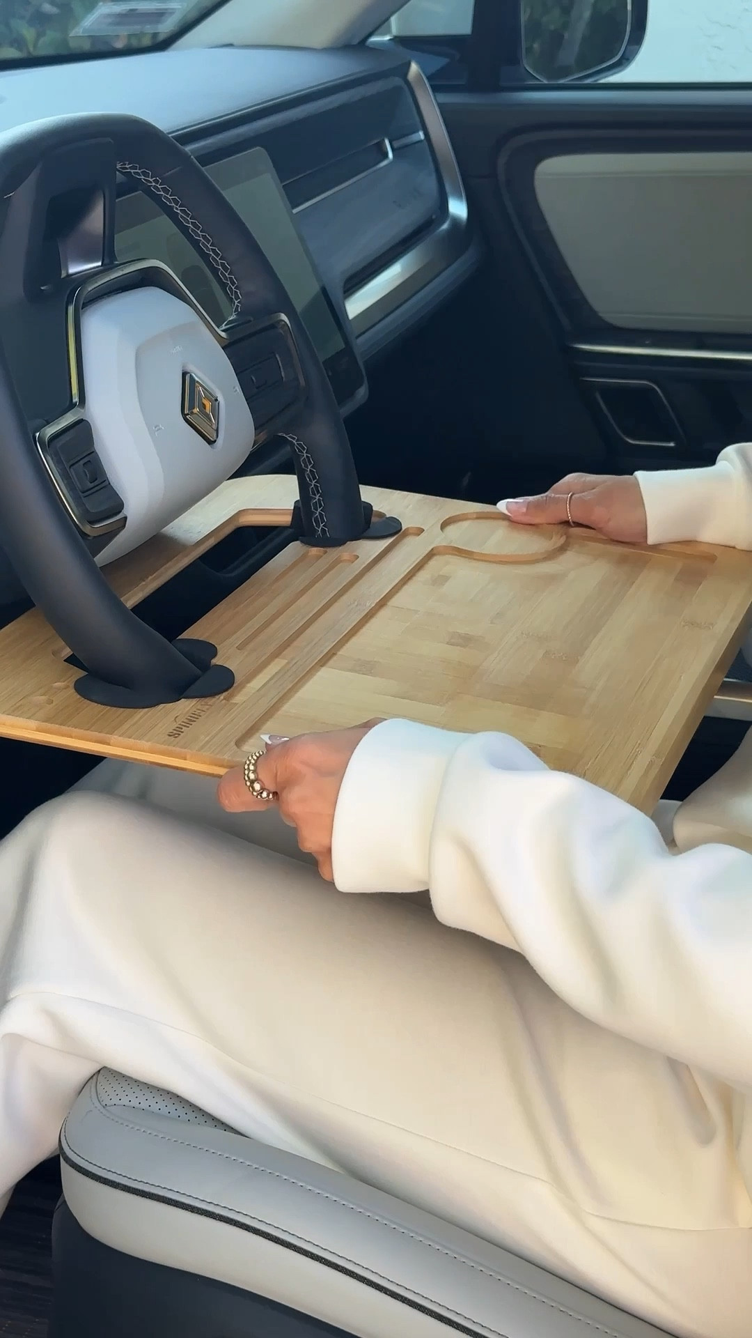 Scroll to shop!! Follow for more!!! Xo! ✨

#LTKHome #LTKmorningroutine #LTKdayinmylife