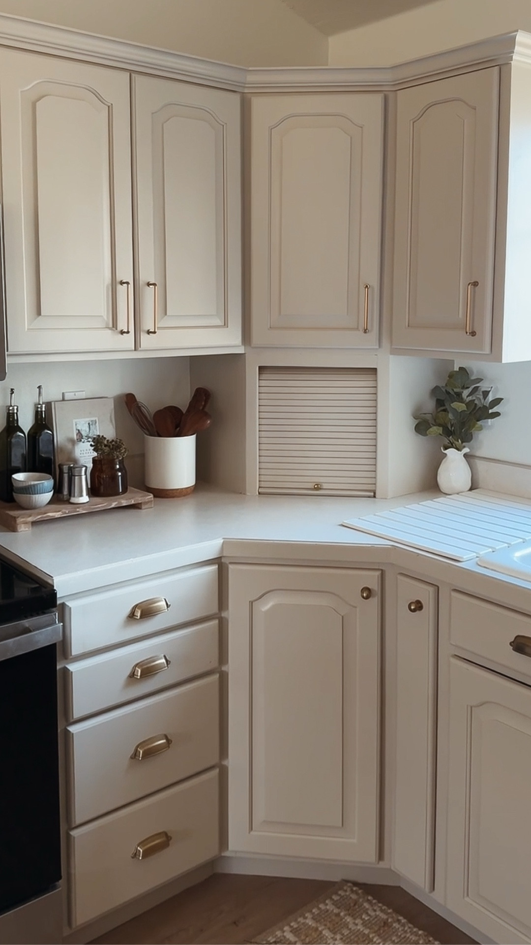 Kitchen before and afterr

#LTKHome #LTKFindsUnder100