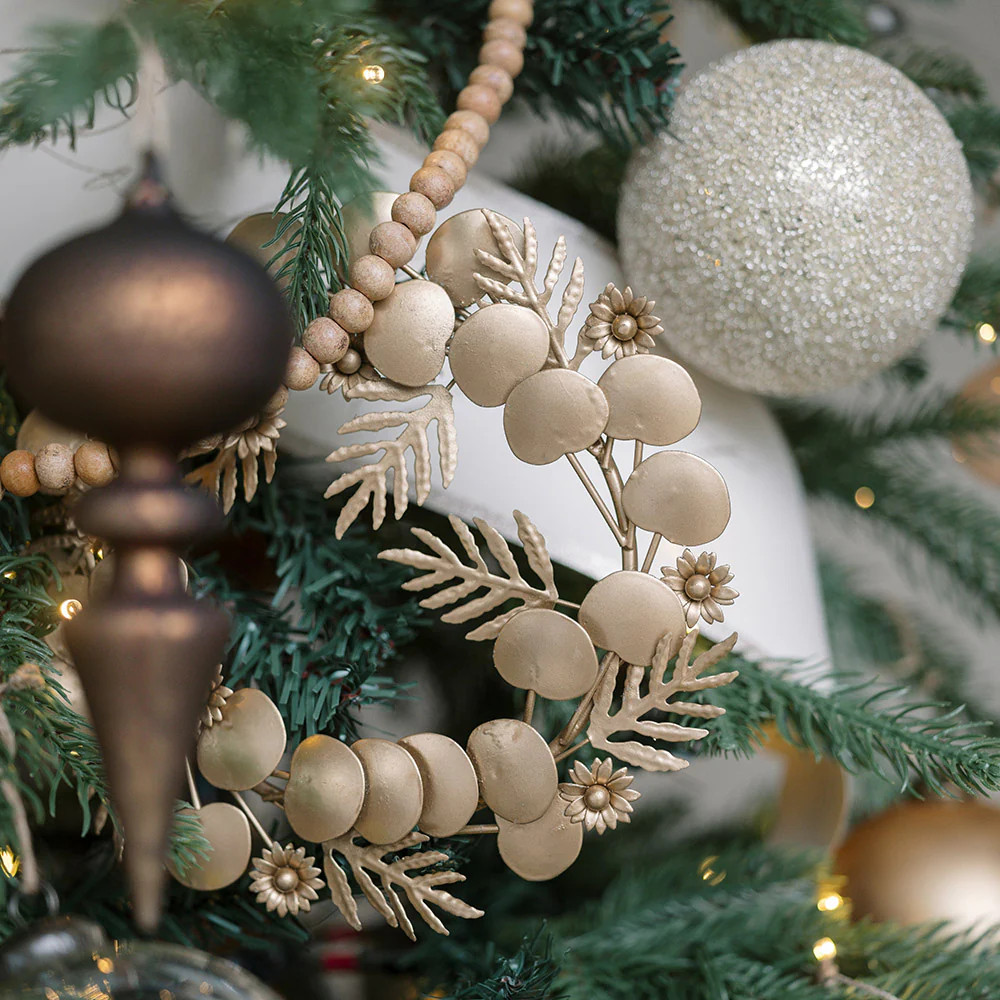 8-Piece Brass Wreath Ornament Set | CG Hunter