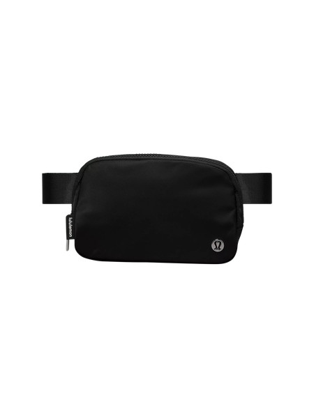 Everywhere Belt Bag with Long Strap 1L | Lululemon (US)