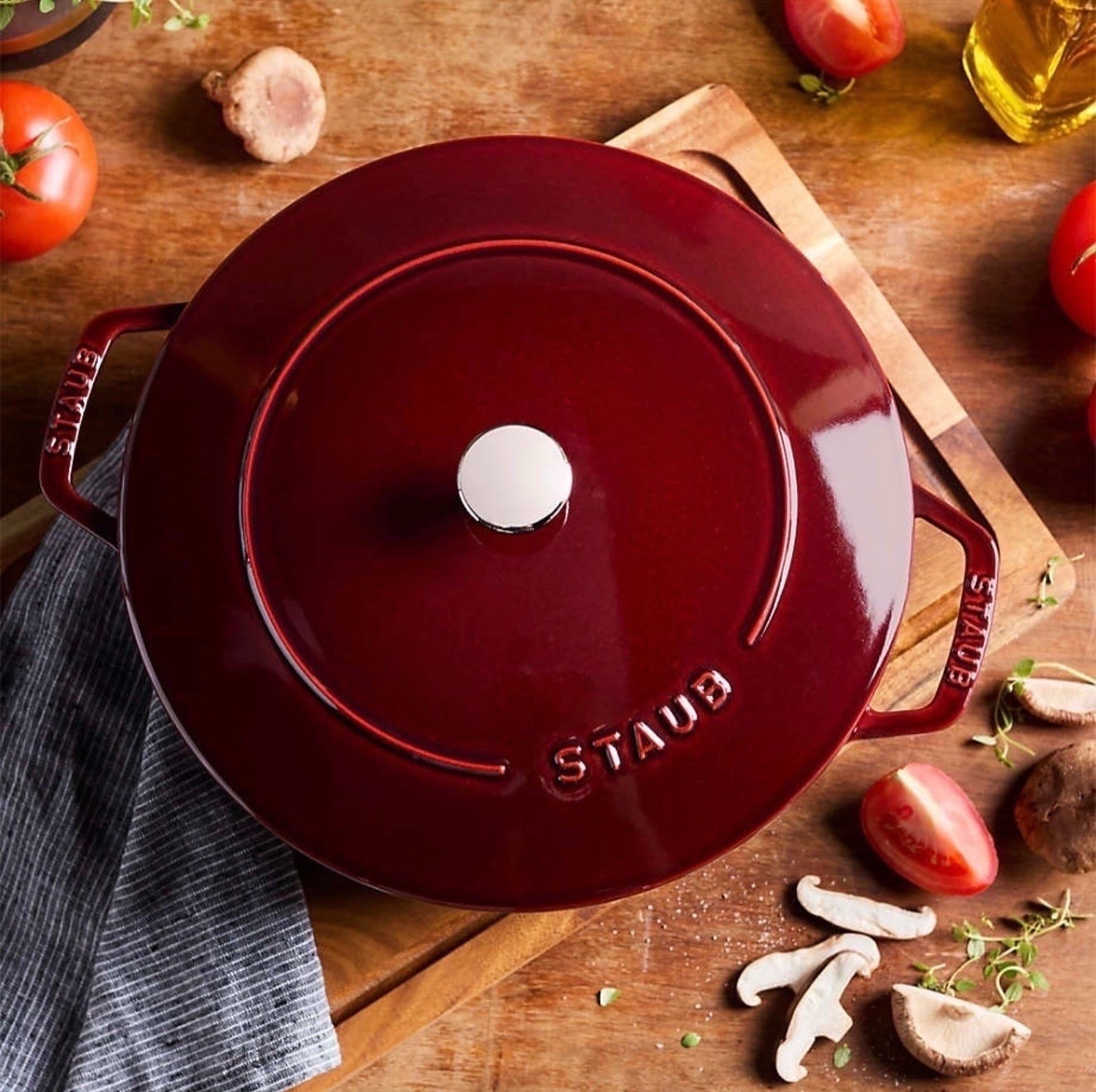 SecretsofYve: incredible cookware that you can give as gifts! 🎁  
#Secretsofyve #ltkgiftguide
Always humbled & thankful to have you here.. New posts daily at 3pm & 4:15pm EST. 
CEO: PATESI Global & PATESIfoundation.org
@secretsofyve : where beautiful meets practical, comfy meets style, affordable meets glam with a splash of splurge every now and then. I do LOVE a good sale and combining codes! #ltksalealert #ltku #ltkplussize #ltkmidsize #ltkover40 #ltkpetite #ltktall #ltkfoodie #ltkmomlife secretsofyve

#LTKSeasonal #LTKHome #LTKWedding