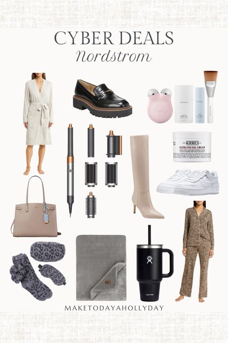 Nordstrom cyber deals, barefoot dreams and more 

#LTKCyberWeek #LTKHoliday #LTKGiftGuide