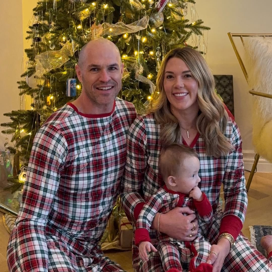 ‘Twas a magical first Christmas in our matching holiday pajamas for our little man and our little fam 🎅🏼🎄✨

#LTKdayinmylife #LTKBaby #LTKHoliday