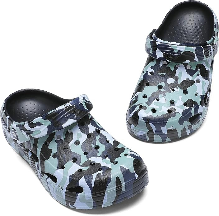 Boys Girls Camo Garden Clogs: Comfortable Slip-On Beach Sandals for Littele Kid/Big Kids and Size... | Amazon (US)