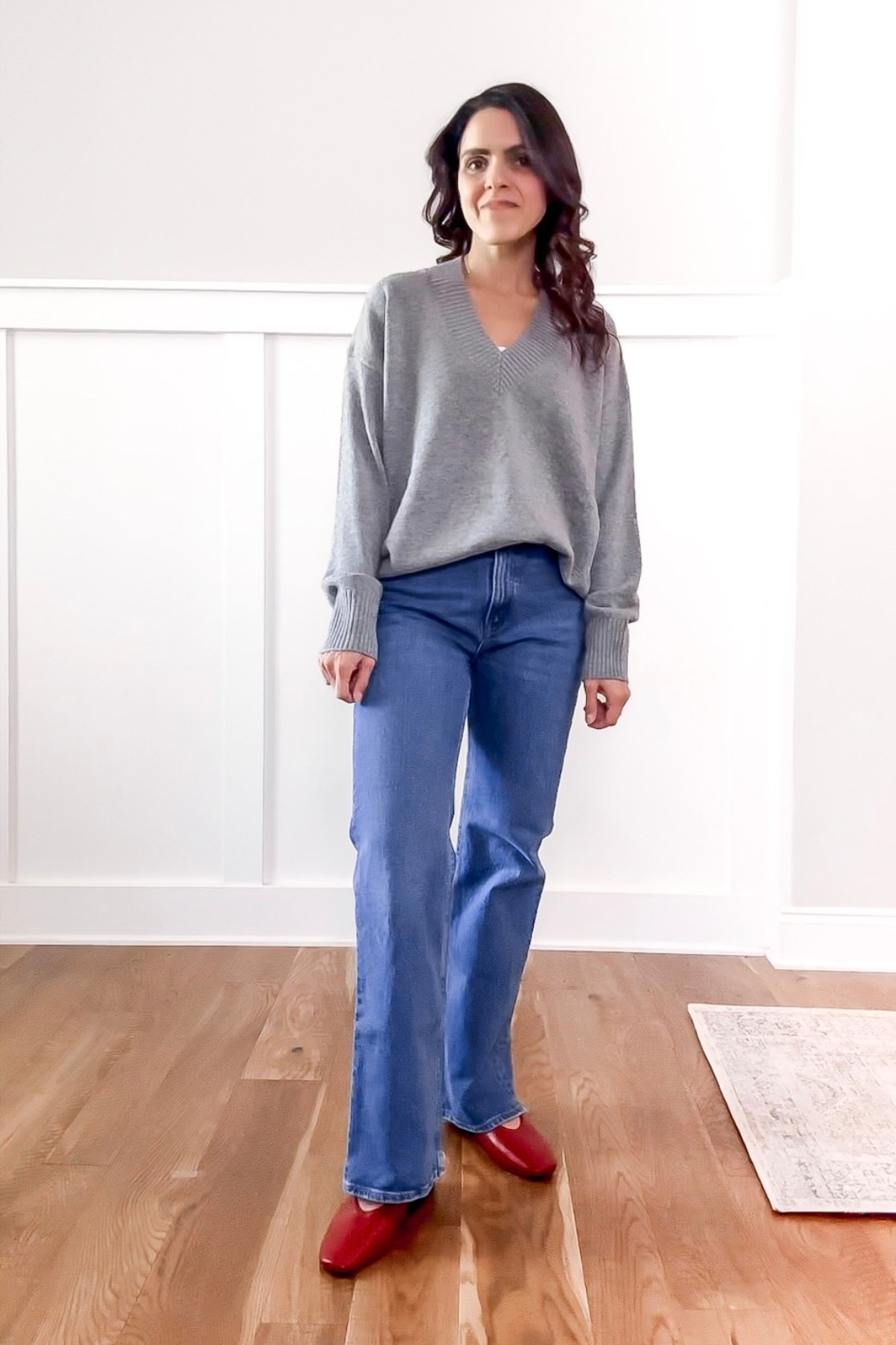 🚨For 10% off your first @Quince purchase use: INFG-26THESARAHSTORIES10 

Spring sweaters I’d pick for your wardrobe!

Cashmere oversized V-neck sweater: XS
High rise 90s Jean: 25
Red ballet flats: tts  

#quincepartner

#LTKgrwm #LTKootd