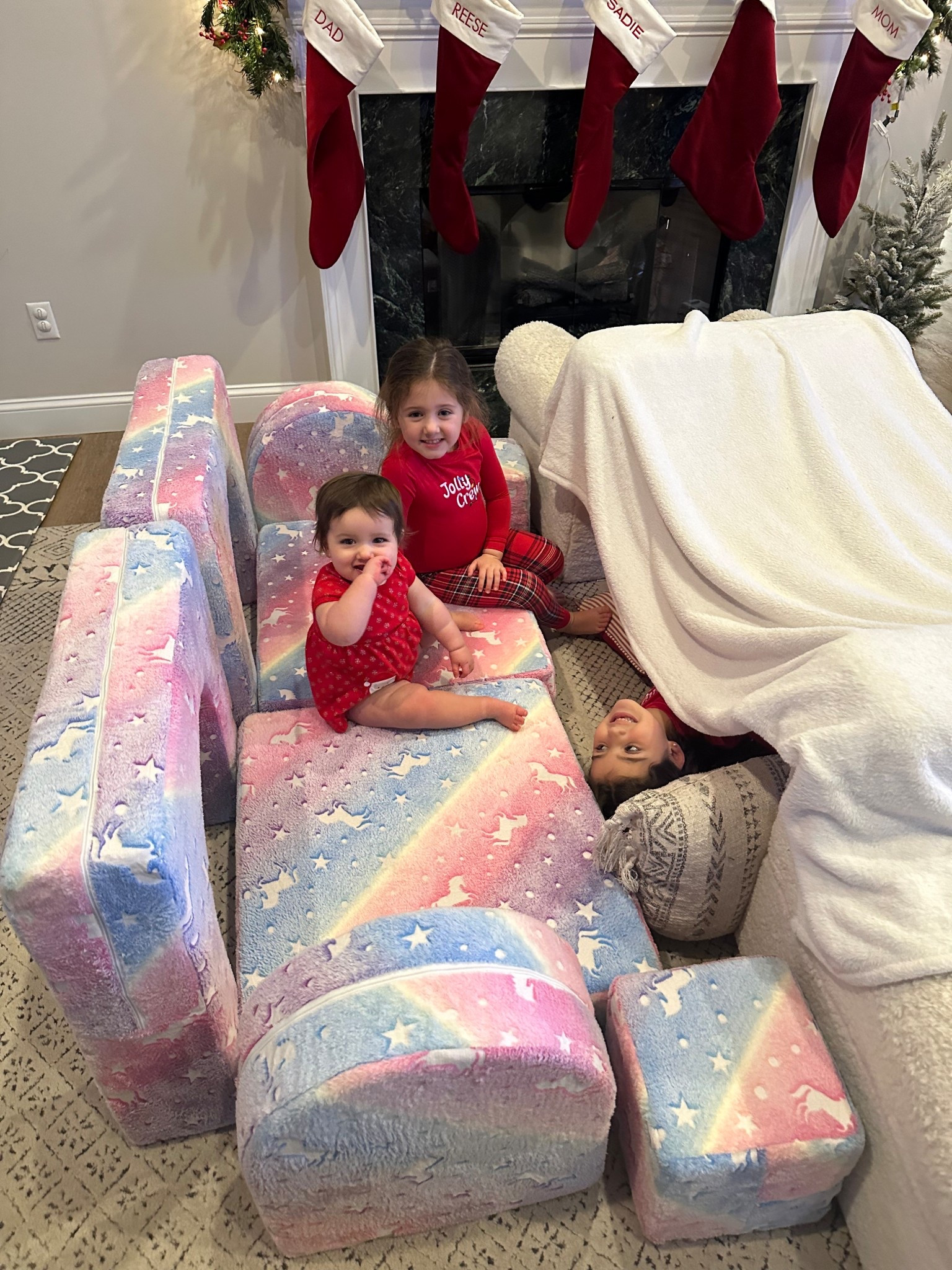 Kids unicorn nugget couch



#LTKKids #LTKHome #LTKFindsUnder100