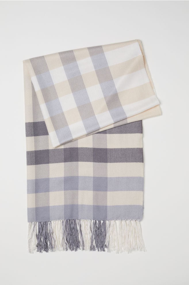 Large Scarf | H&M (US + CA)