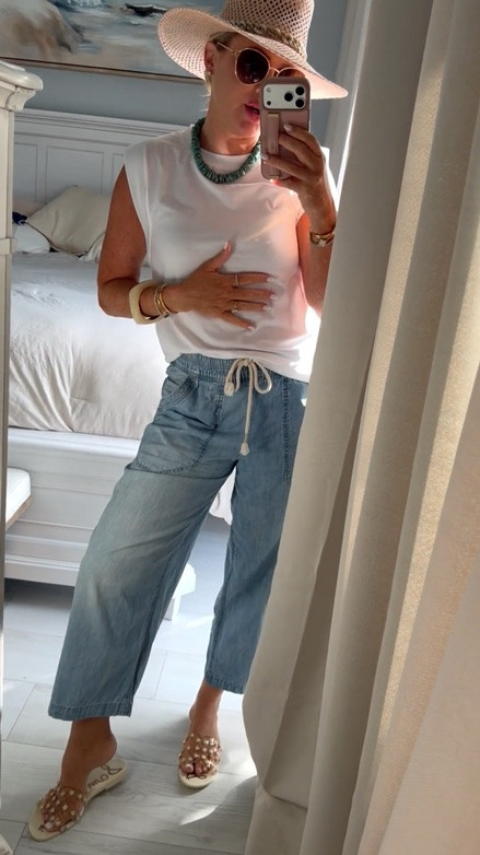 Obsessed with these beach jeans! So happy they’re here to stay! More colors too! I do small. 

Beach Jeans. Summer pants. Summer outfits.

#LTKootd #LTKSeasonal