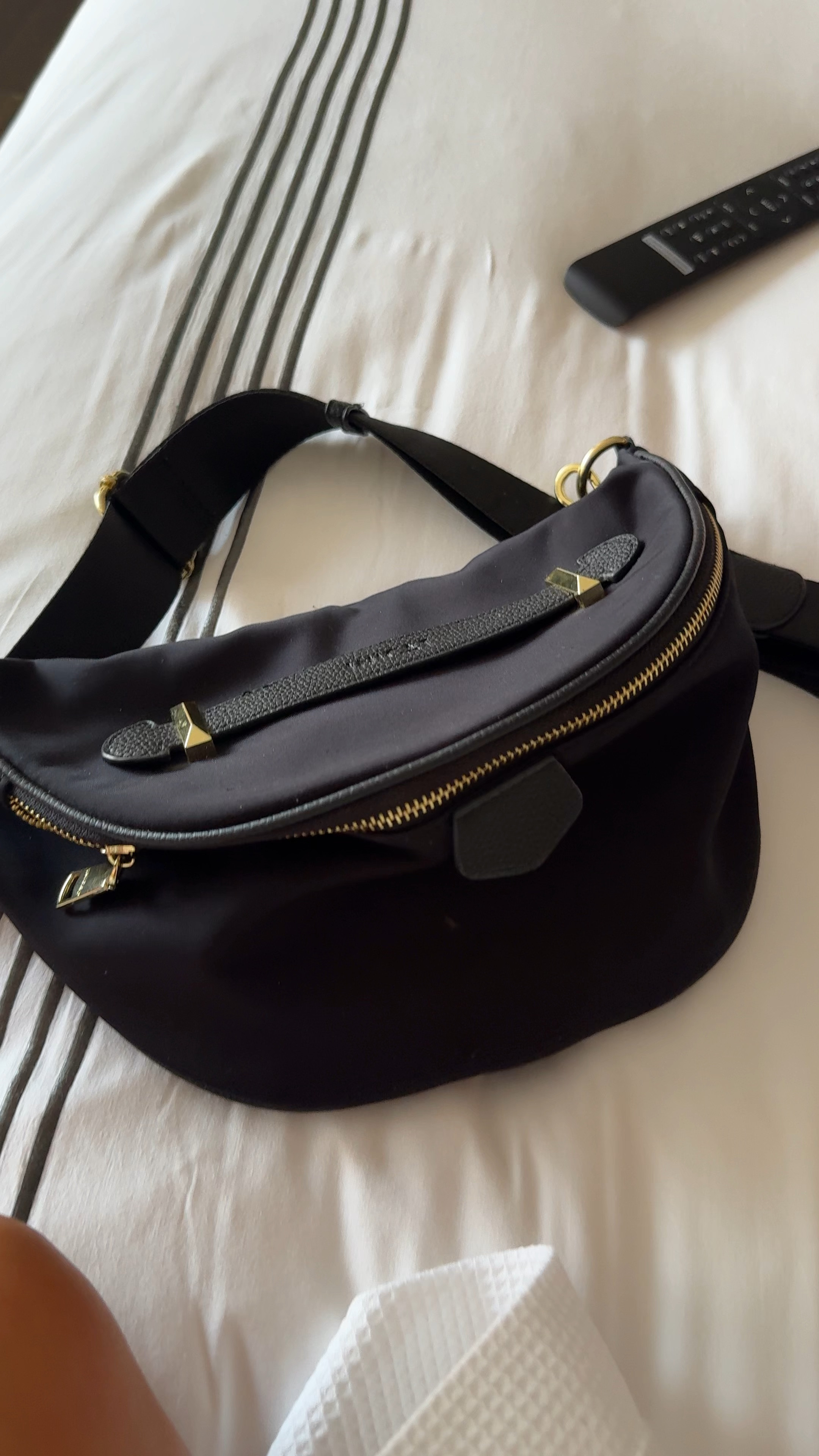 Amazon bum bag I’ve loved for years! Has the perfect slouchy look and holds so much! Amazon find! Perfect Disneyland bag

#LTKFindsUnder50 #LTKSaleAlert #LTKVideo