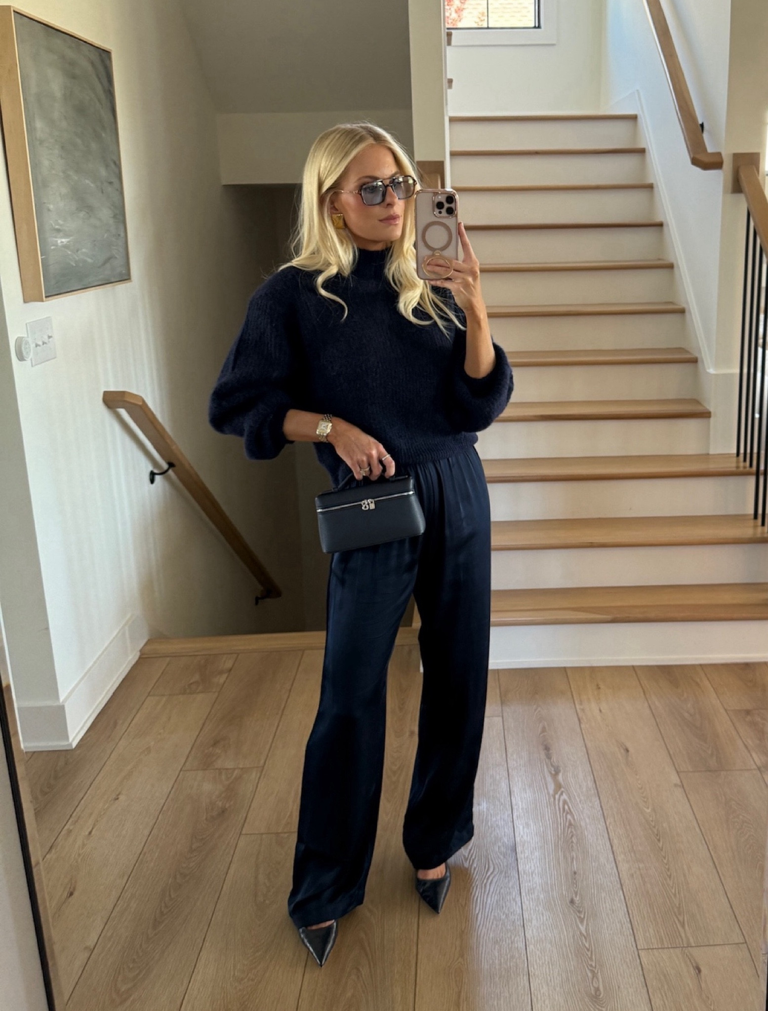 Monochromatic Looks - Navy! Wearing a medium in sweater, small in pants, shoes are tts! #kathleenpost #navyfalloutfit #monochromatic

#LTKSeasonal #LTKStyleTip