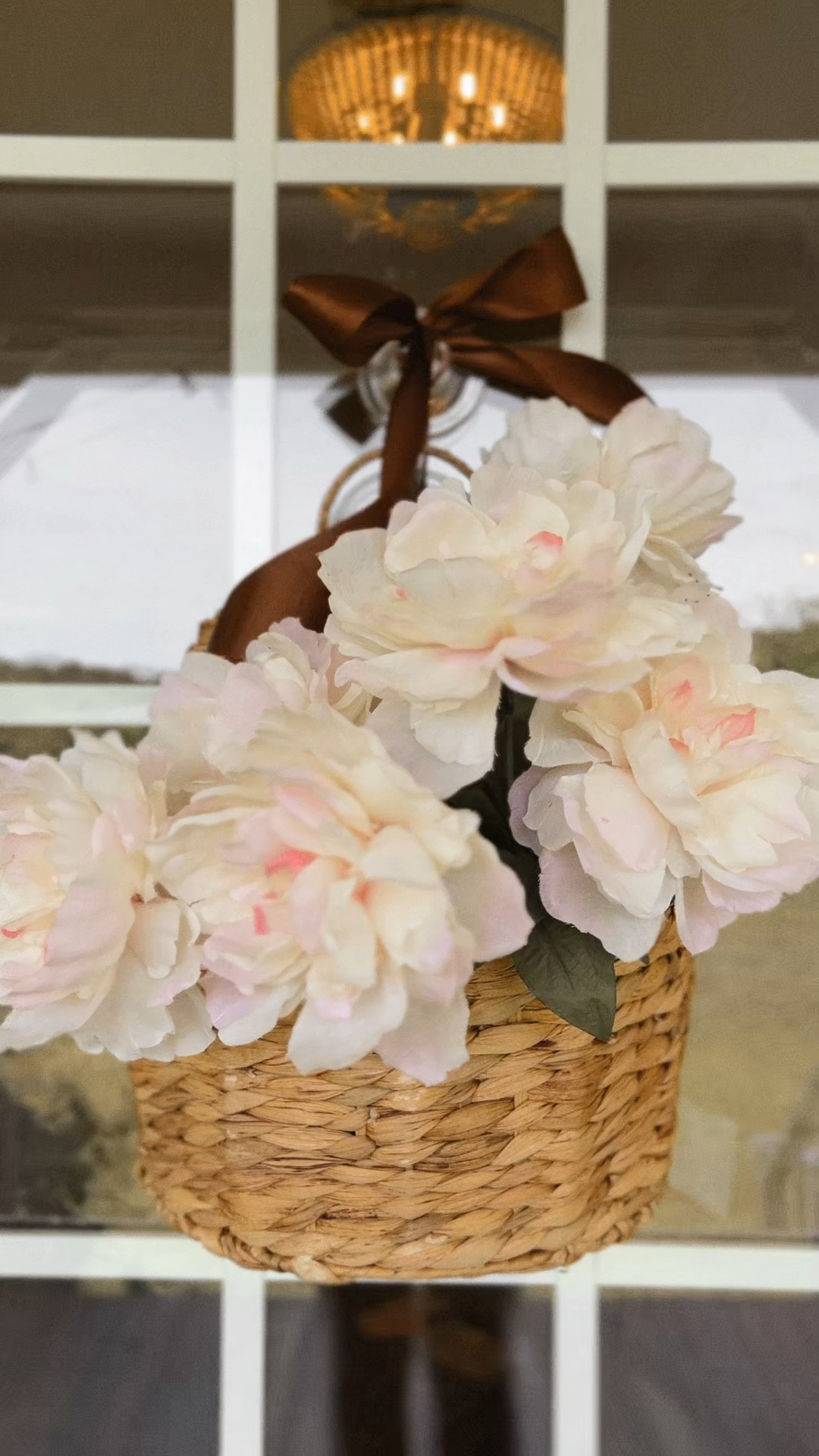 Obsessed with this scalloped hanging basket. I styled it with faux florals and used it as a front door "wreath" alternative — and I love how soft and elevated it looks. 

It's super versatile too — works as a mail basket near the entryway, a storage basket for fruits in the kitchen or pantry, or everyday organizing and storage  inside the home. 

Would make a beautiful Mother's Day gift too! 🌸 

#LTKMothersDay #LTKSeasonal #LTKHome
