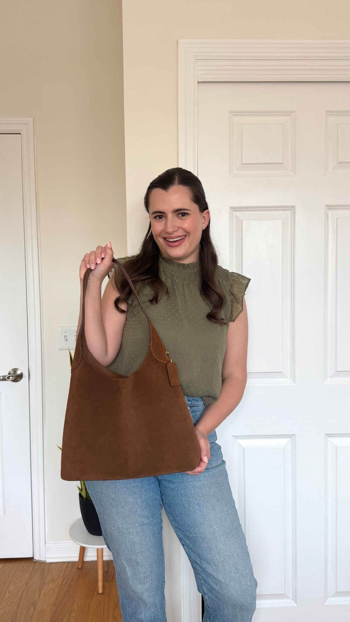 I’ve been thinking about the Coach Brooklyn 34 large bag for so long now and I finally got it! This is the warm brown suede and it fits my 13” MacBook Pro laptop 

#LTKootd
