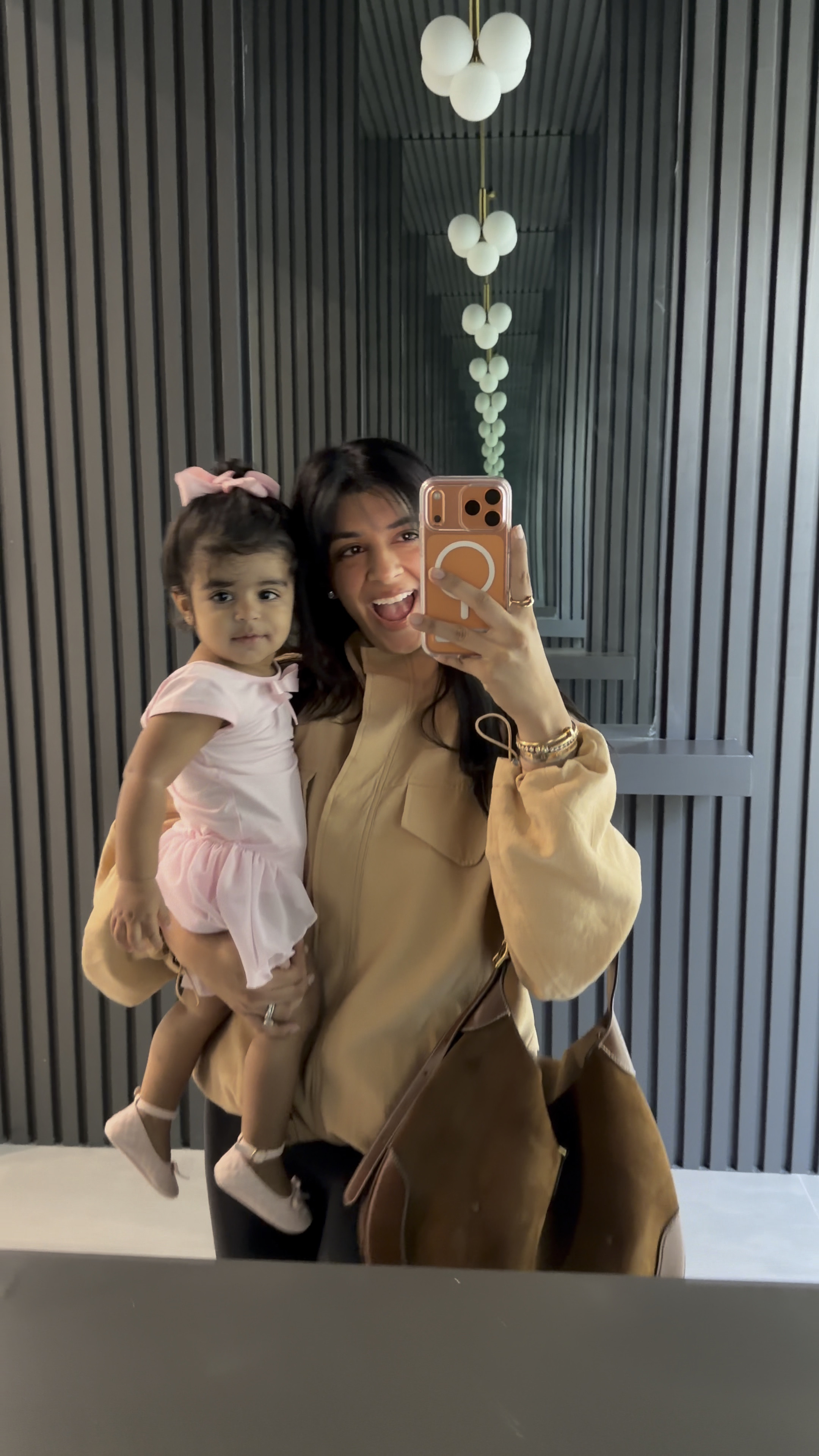 Day in my life as a mom & small business owner 

#LTKmorningroutine #LTKBaby #LTKdayinmylife