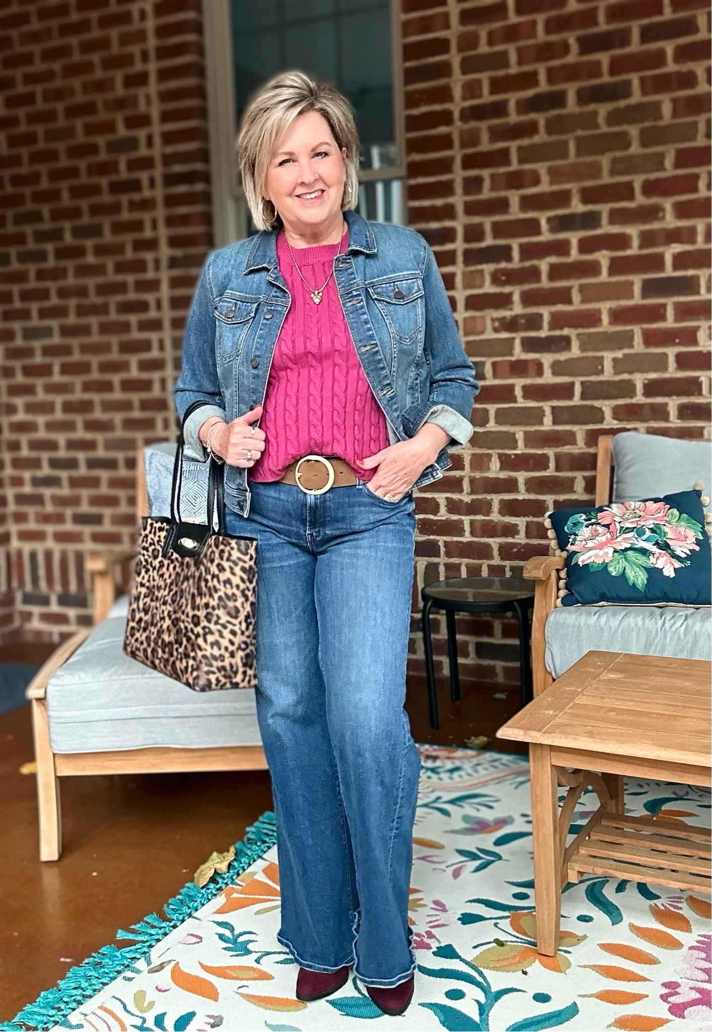 Denim on denim! Yes, please. 🥰 The short sleeve cable knit sweater and wide leg jeans look fabulous together. Adding a pop of leopard and a denim jacket makes it fall ready. 🍁



#LTKStyleTip #LTKFindsUnder100 #LTKOver40