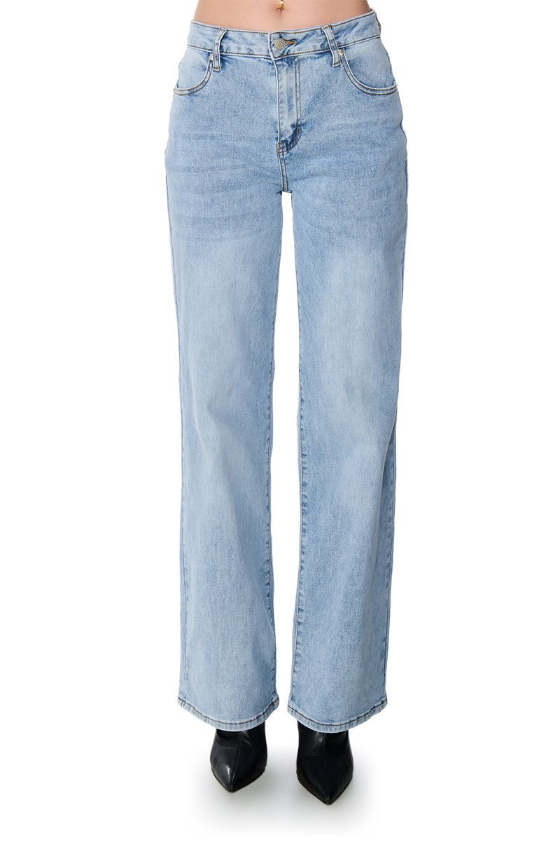 PERFECT FIT EVERYDAY WIDE LEG DENIM | AKIRA